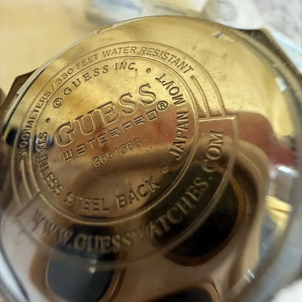 Guess Waterpro 100M/330FT Stainless Steel